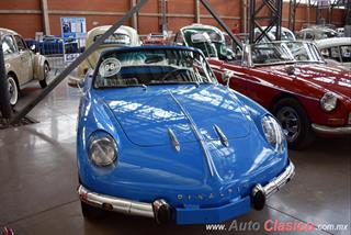 2o Museo Temporal del Auto Antiguo Aguascalientes - Imágenes del Evento - Parte III | 1965 Renault 1100 Convertible