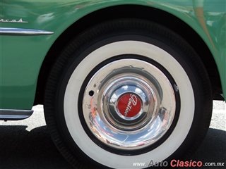 14ava Exhibición Autos Clásicos y Antiguos Reynosa - Imágenes del Evento - Parte I | 1949 Pontiac Stream Liner