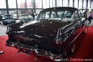 Retromobile 2017 - 1953 Packard Super Eight | 1953 Packard Super Eight 8 cilindros en línea de 288ci con 150hp