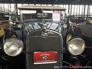 Salón Retromobile FMAAC México 2016 - Imágenes del Evento - Parte I | 1931 Ford A Roadster de Luxe