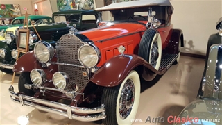 Dick's Classic Garage | 1931 Packard 840 Deluxe 8 Roadster