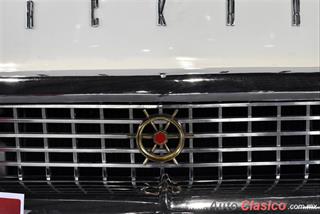 Retromobile 2017 - Event Images - Part VIII | 1957 Packard Town Sedan, V8 de 289ci con 275hp