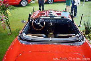 Retromobile 2018 - Imágenes del Evento - Parte IX | 1965 Jaguar XKE Cabriolet. Motor 6L de 4,235cc que desarrolla 265hp