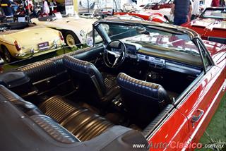 Retromobile 2018 - Event Images - Part X | 1965 Plymouth Fury. Motor V8 de 318ci que desarrolla 230hp