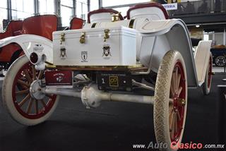 Retromobile 2017 - Imágenes del Evento - Parte I | 1915 Ford T 4 cilindros en línea de 177 pulgadas cúbicas de 20hp