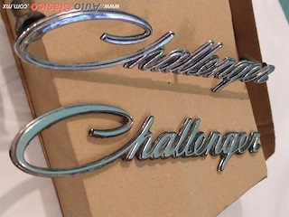 Emblemas Laterales Dodge Challenger 1970-1974