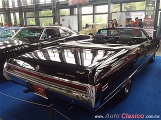 Salón Retromobile FMAAC México 2016 - Imágenes del Evento - Parte VIII | 1970 Chrysler 300 Convertible