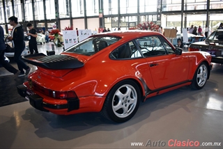 Salón Retromobile 2019 "Clásicos Deportivos de 2 Plazas" - Imágenes del Evento Parte XIII | 1975 Porsche 911 Motor Boxer 6 3300cc 260hp