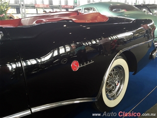 Salón Retromobile FMAAC México 2016 - 1954 Buick Super | 