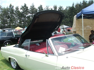 10o Encuentro Nacional de Autos Antiguos Atotonilco - 1965 Chevrolet Impala Convertible | 
