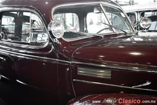 Retromobile 2017 - Imágenes del Evento - Parte II | 1939 Dodge Limousine 6 cilindros en línea 241ci 100hp