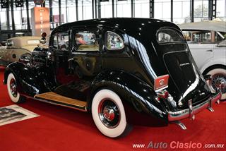 Retromobile 2017 - 1935 Packard One Sixty | 1935 Packard One Sixty, 8 cilindros en línea de 320ci con 120hp