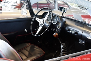 Salón Retromobile 2019 "Clásicos Deportivos de 2 Plazas" - Imágenes del Evento Parte X | 1960 Alfa Romeo Touring Spyder 2000 Motor 4L 2000cc 135hp
