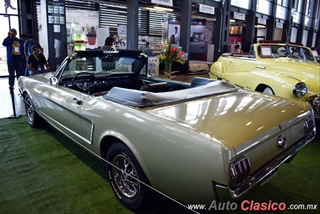 Retromobile 2018 - Imágenes del Evento - Parte XIII | 1965 Ford Mustang. Motor V8 de 289ci que desarrolla 200hp