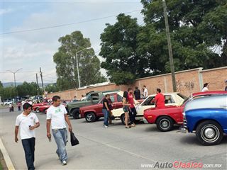 5o Festival Mi Auto Antiguo San Felipe Guanajuato - Arrancando con el desfile | 
