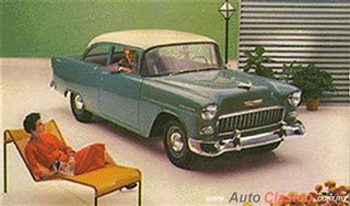 Chevrolet 1955 | 150 Sedan dos puertas, Shoreline Beige - Neptune Green
