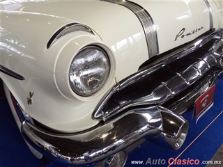 Salón Retromobile FMAAC México 2016 - 1956 Pontiac Starchief | 