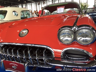 Salón Retromobile FMAAC México 2016 - Imágenes del Evento - Parte VIII | 1958 Chevrolet Corvette