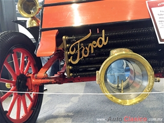 Salón Retromobile FMAAC México 2016 - 1903 Ford A | 