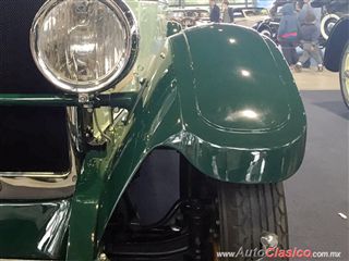 Salón Retromobile FMAAC México 2015 - Marmon Roadster D74 1925 | 