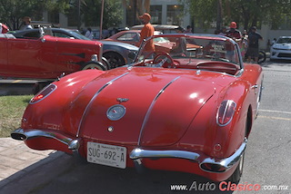 Autoclub Locos Por Los Autos - Exposición de Autos San Nicolás 2021 - Imágenes del Evento Parte II | 1962 Chevrolet Corvette
