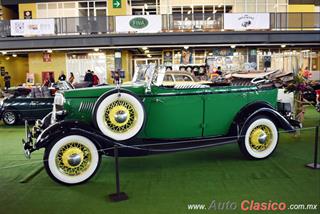Retromobile 2018 - Event Images - Part III | 1934 Ford Phaeton. Motor 4L de 200ci que desarrolla 50hp. Último año de este modelo con 4 cilindros. Solo se fabricaron 80.