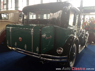 Salón Retromobile FMAAC México 2016 - Imágenes del Evento - Parte I | 1931 Chrysler