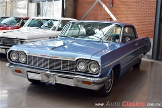 Museo Temporal del Auto Antiguo Aguascalientes - Imágenes del Evento - Parte I | 1964 Chevrolet Impala Hardtop Two Doors V8 327