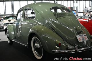 Retromobile 2017 - Imágenes del Evento - Parte V | 1952 VW Sedan Split Window 4 cilindros boxer de 900cc con 25hp
