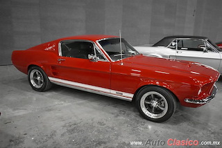 The Mustang Show - Imágenes del Evento Parte II | 1967 Ford Mustang Hardtop