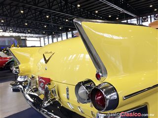 Salón Retromobile FMAAC México 2015 - Cadillac El Dorado 1955 | 