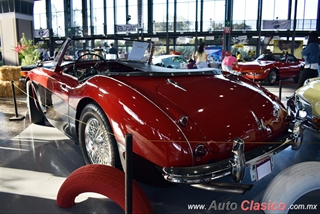 Salón Retromobile 2019 "Clásicos Deportivos de 2 Plazas" - Imágenes del Evento Parte IV | 1962 Austin Healey 3000 MKII Motor 6L de 3000cc 136hp