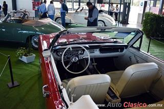 Retromobile 2018 - Event Images - Part III | 1965 Ford Mustang. Motor V8 de 289ci que desarrolla 210hp.