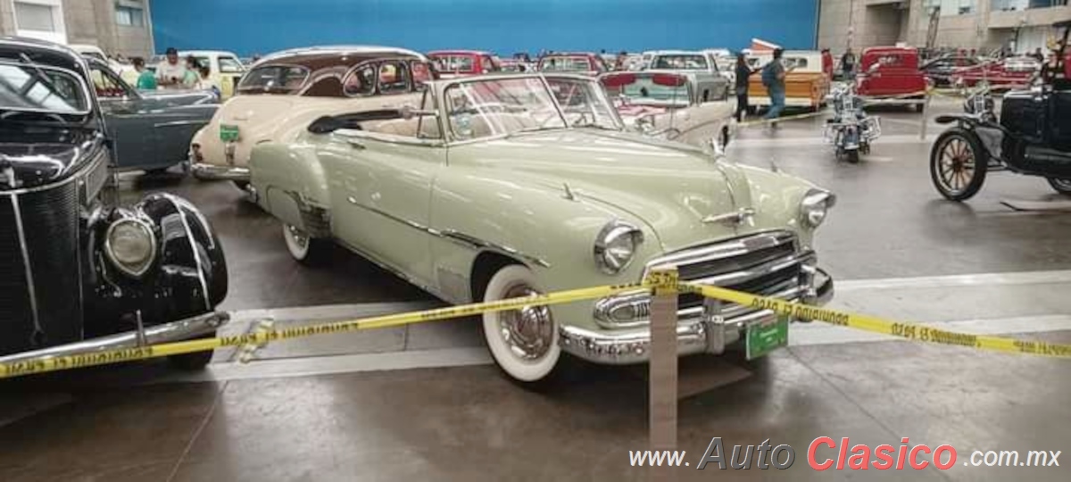 1951 Chevrolet 2 Door Convertible