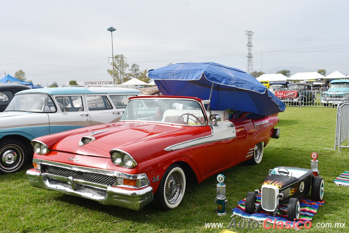 1958 Ford