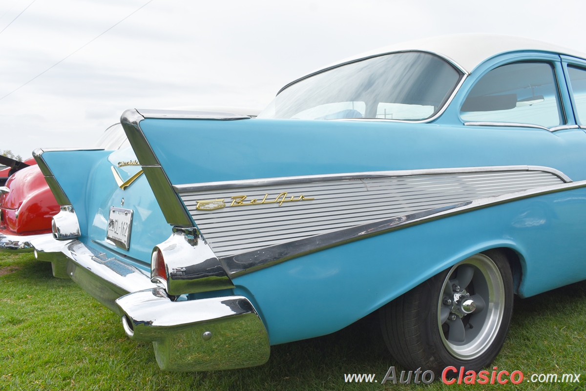 1957 Chevrolet Bel Air 2 Door Sedan