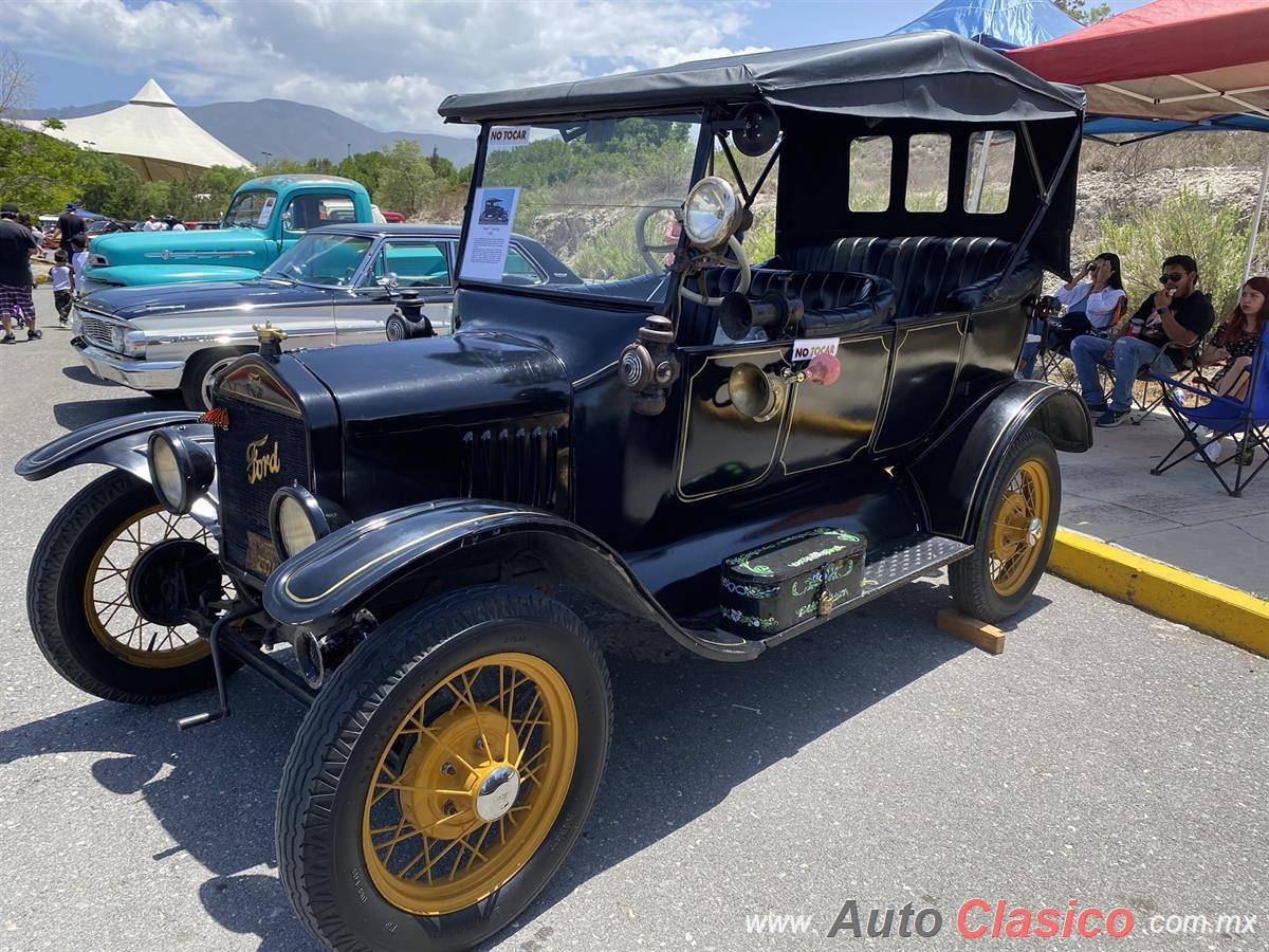 1925 Ford T