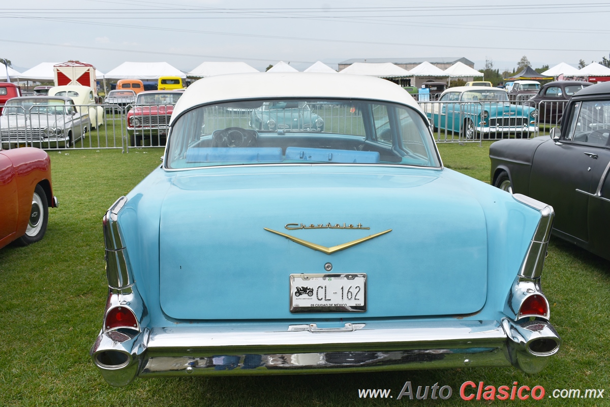 1957 Chevrolet Bel Air 2 Door Sedan