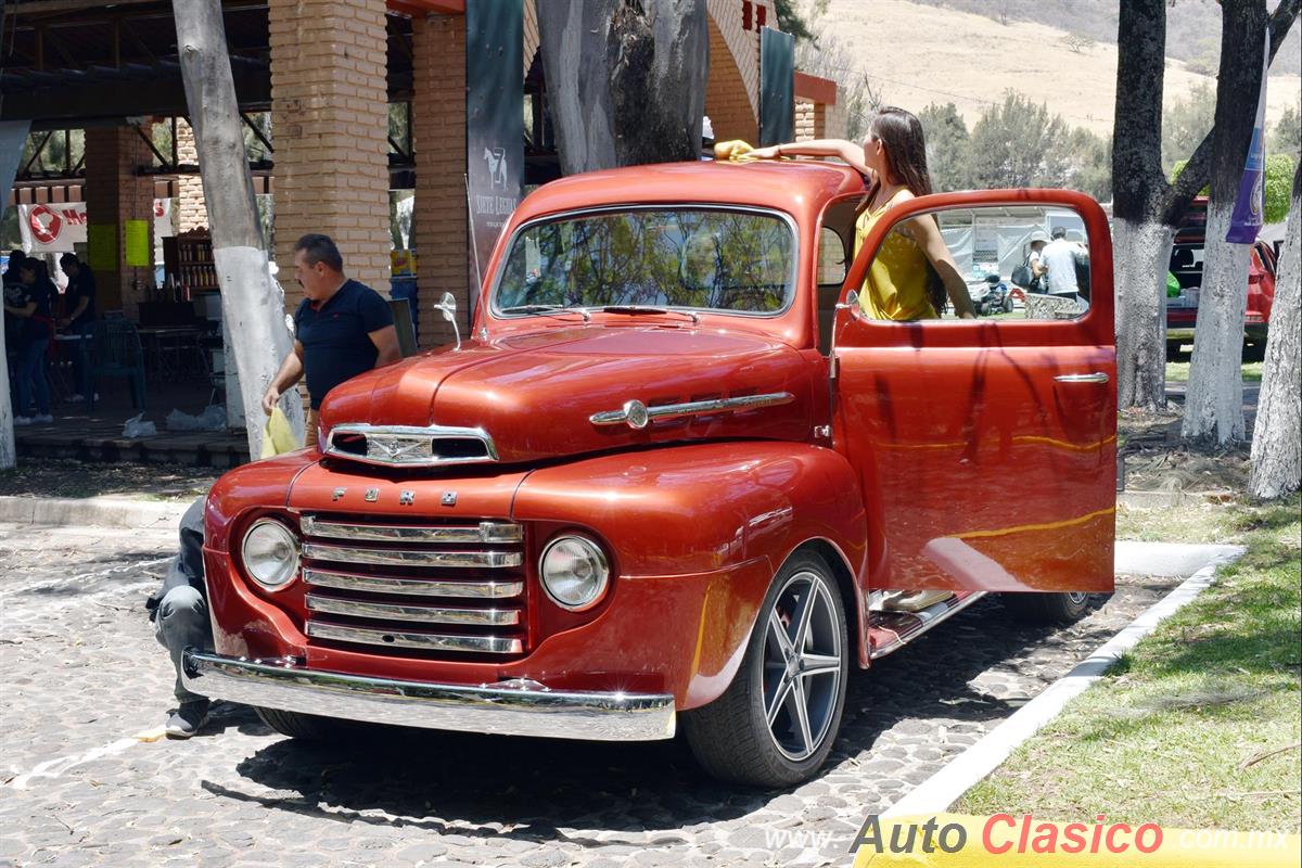 1949 Ford Pickup