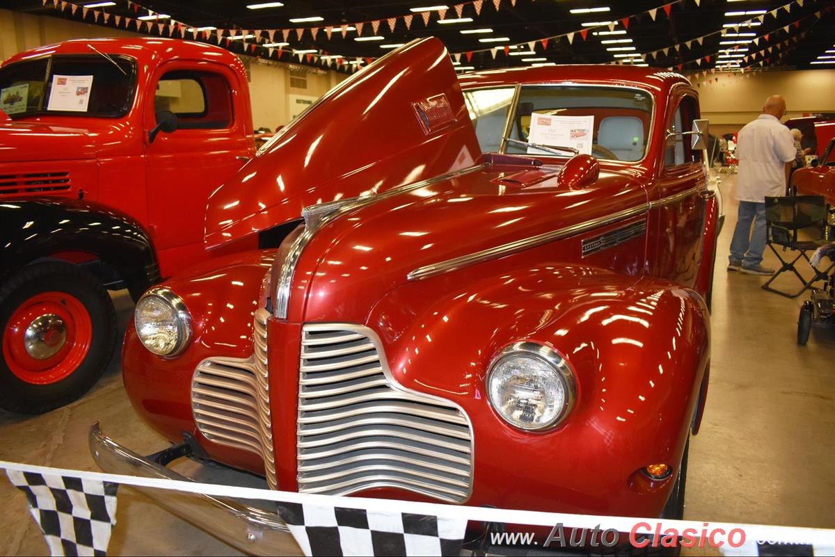 1940 Buick Special Coupe