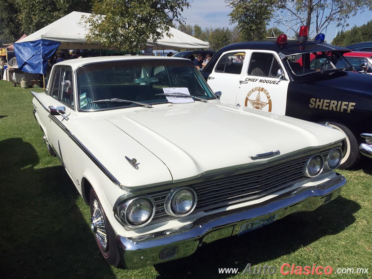 1962 Ford Fairlane 500 Sport Coupe