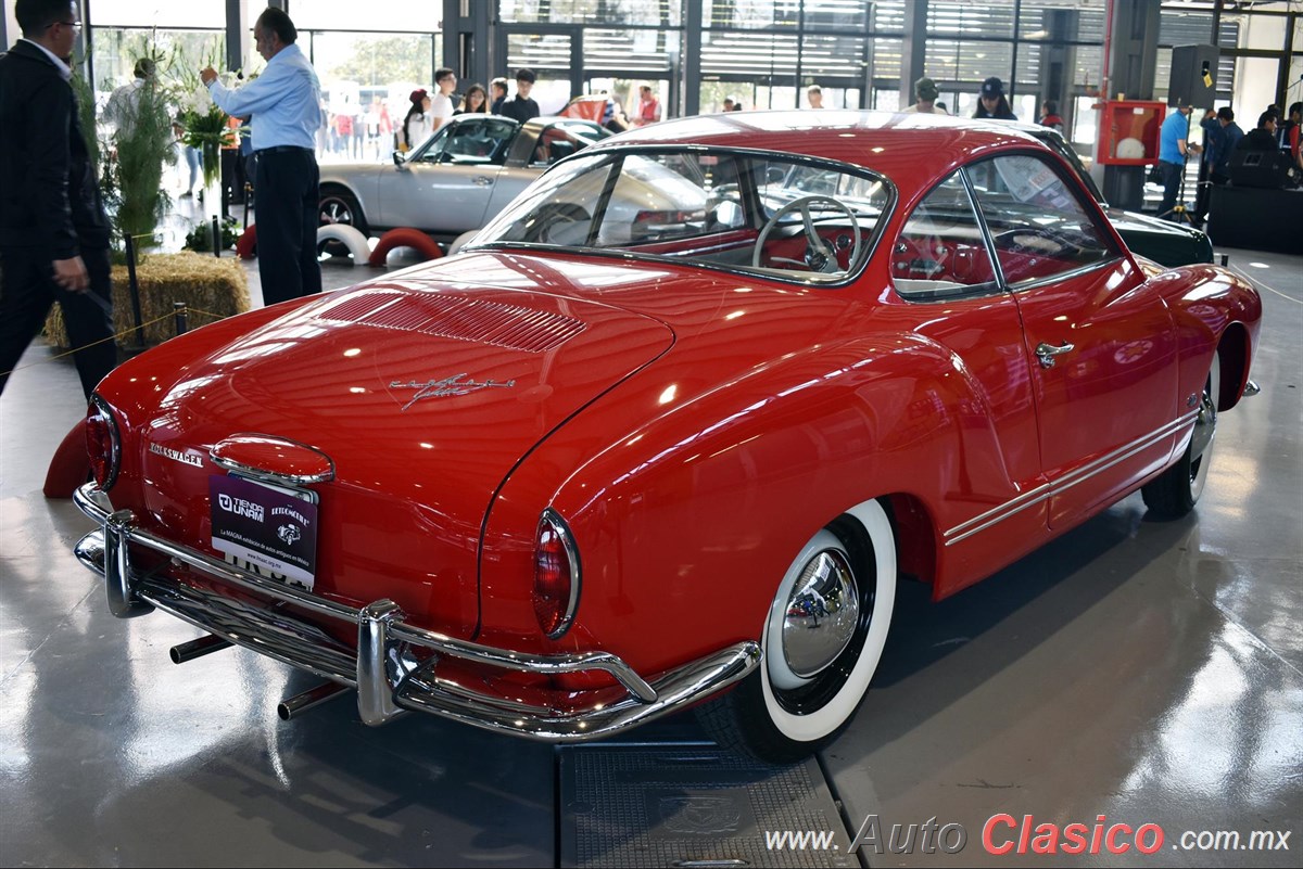 1960 VW Karmann Ghia Motor Boxer 4 1200cc 40hp