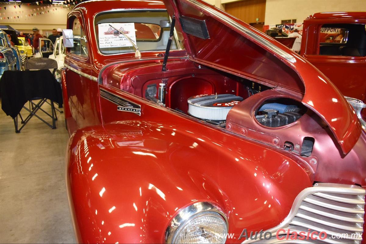 1940 Buick Special Coupe