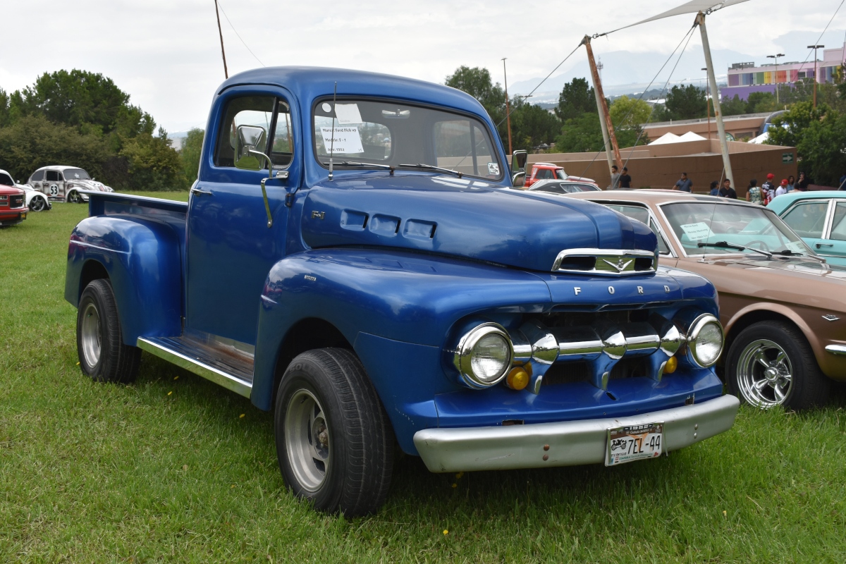 1952 Ford Pickup F-1