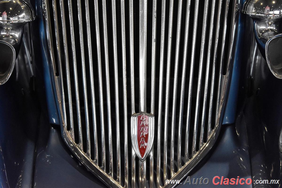 1933 Graham Six A 6 cilindros en línea 224 pulgadas cúbicas de 80hp