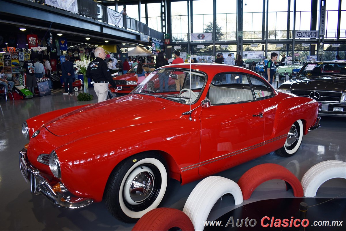 1960 VW Karmann Ghia Motor Boxer 4 1200cc 40hp