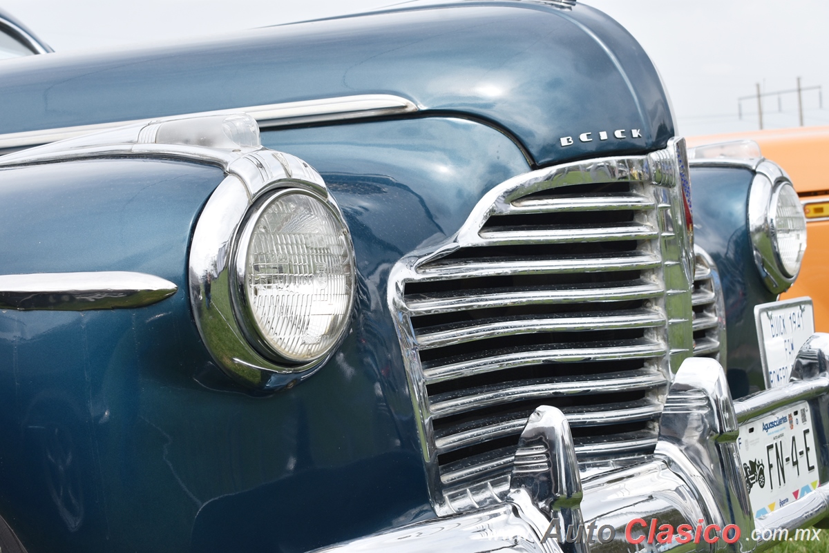 1941 Buick Eight Super Special 4 Door Sedan