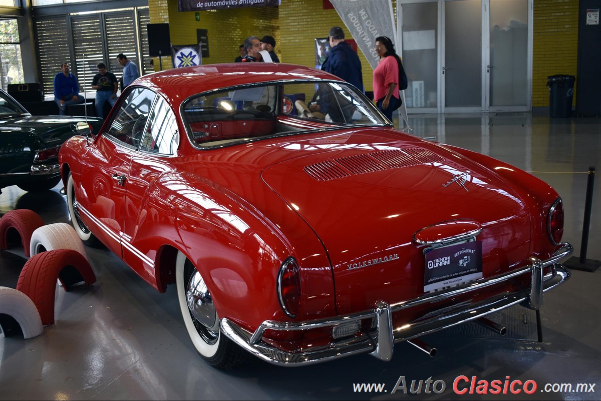 1960 VW Karmann Ghia Motor Boxer 4 1200cc 40hp