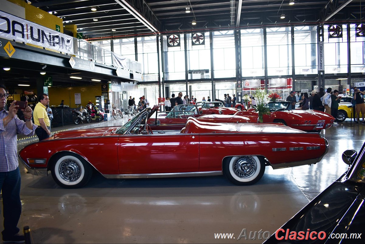 1962 Ford Thunderbird Motor V8 390ci 340hp