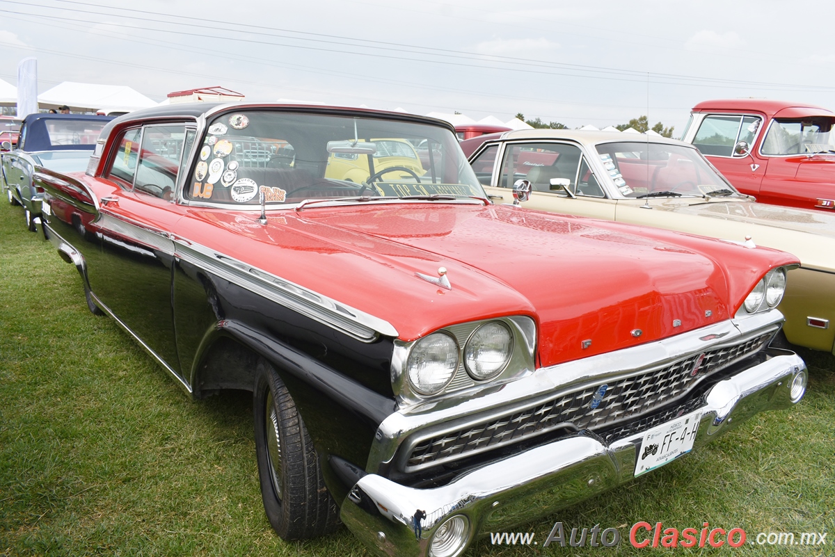 1959 Ford Galaxie 500 2 Door Hardtop